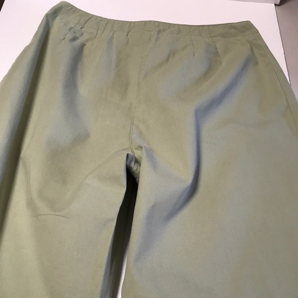 Liz Claiborne sage wide leg capris - Picture 3 of 6